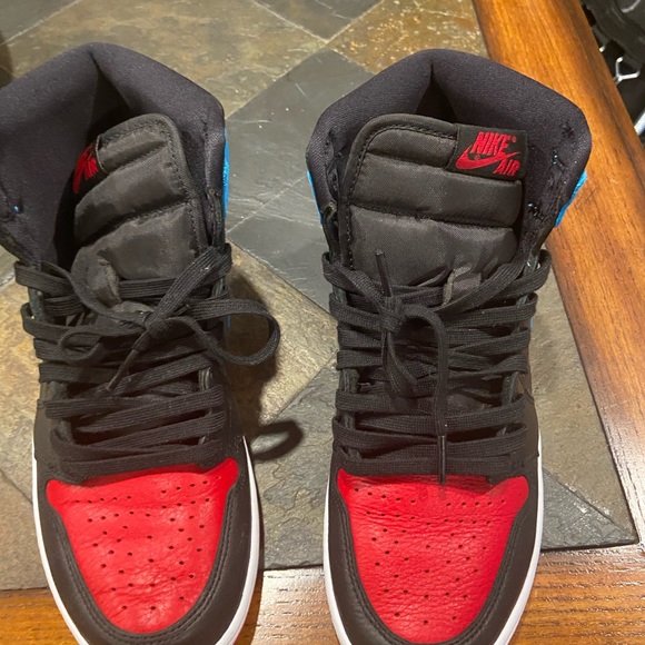 Jordan 1 retro high OG UNC to CHICAGO - Picture 3 of 4